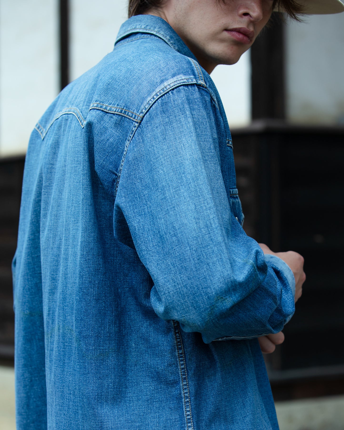 CLASSIC WESTERN SHIRT -USED WASHED DENIM-