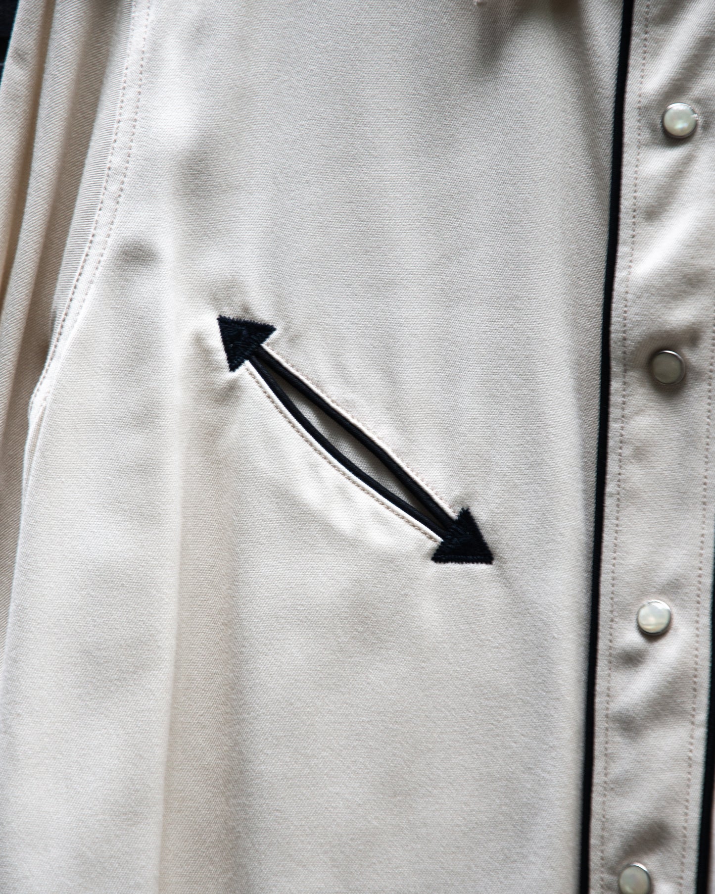 SMILE POCKET SHIRT -RAYON GABARDINE-