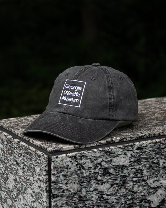 Georgia O'Keeffe / EMBROIDERED MUSEUM BALL CAP