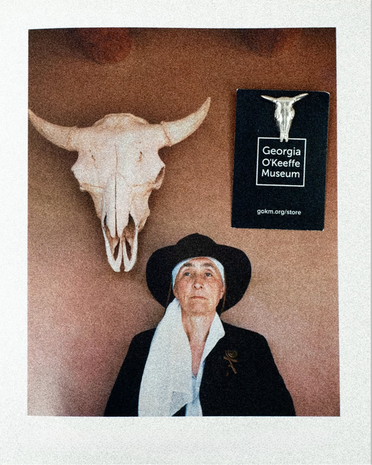 Georgia O'Keeffe / PEWTER SKULL PIN