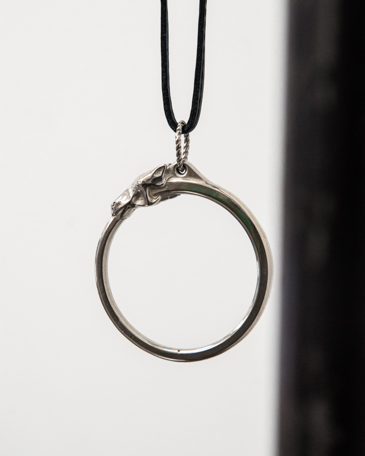 HORSE FACE GLASSES HOLDER NECKLACE