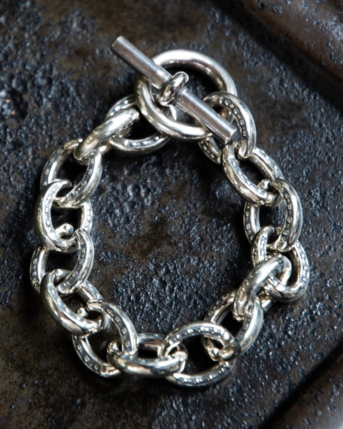 HORSESHOE BRACELET -LARGE-