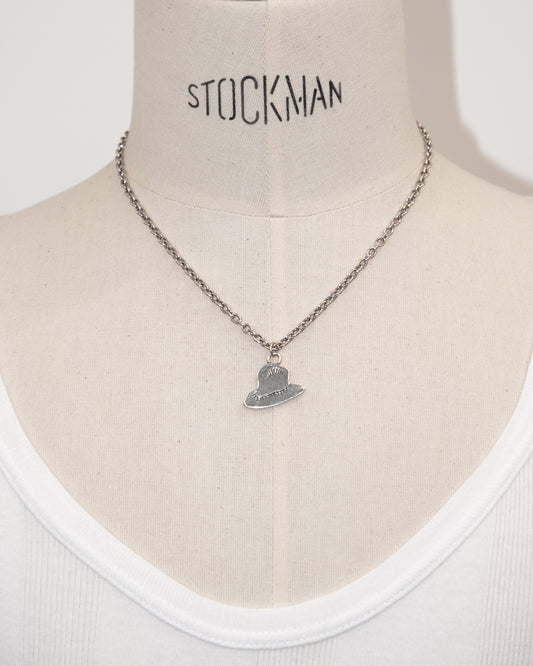 HAT CHAIN NECKLACE