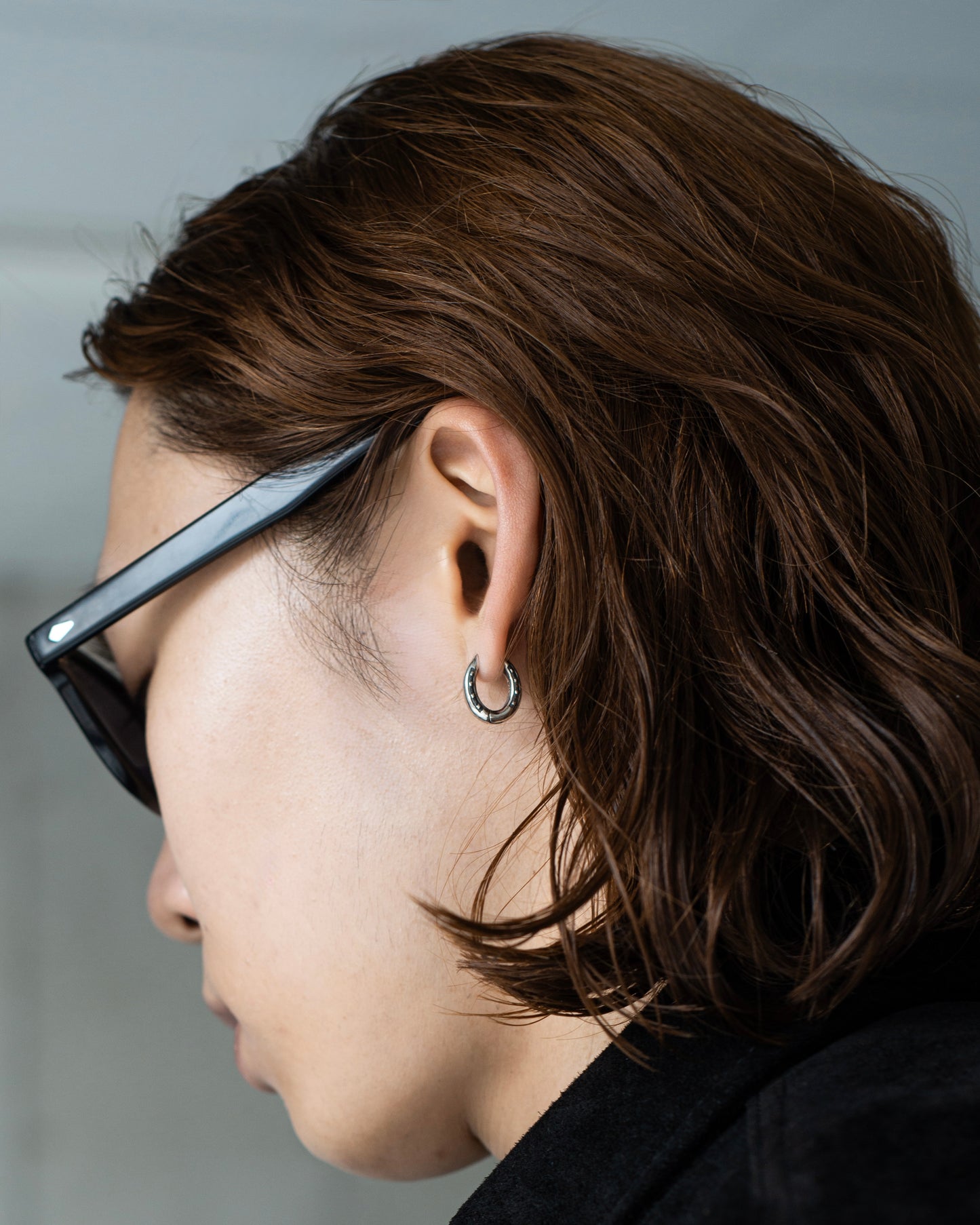 HORSESHOE EARRING