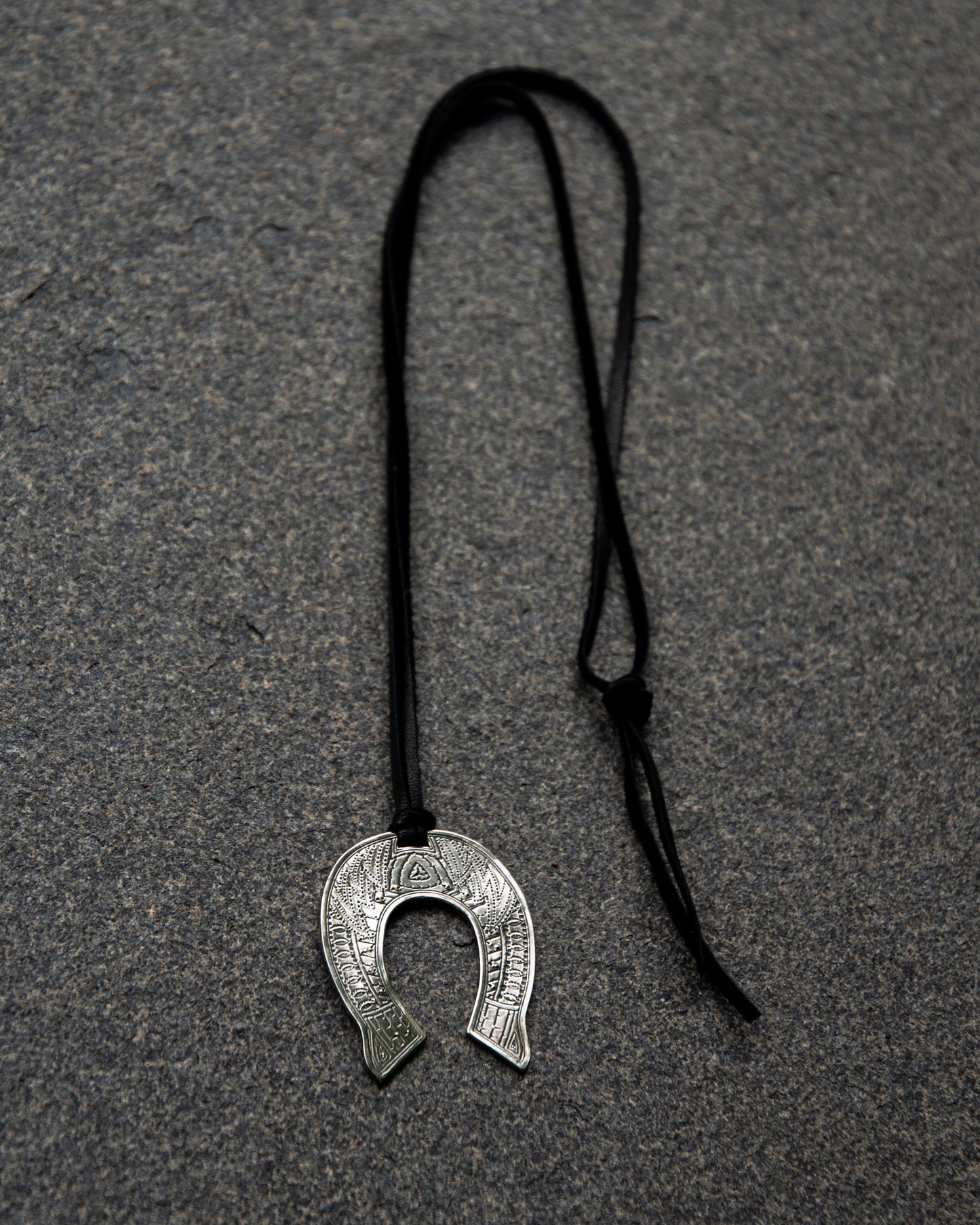 HORSESHOE EMBROIDERY PENDANT