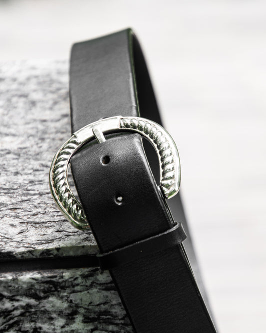 HORSESHOE BELT -COW HIDE-