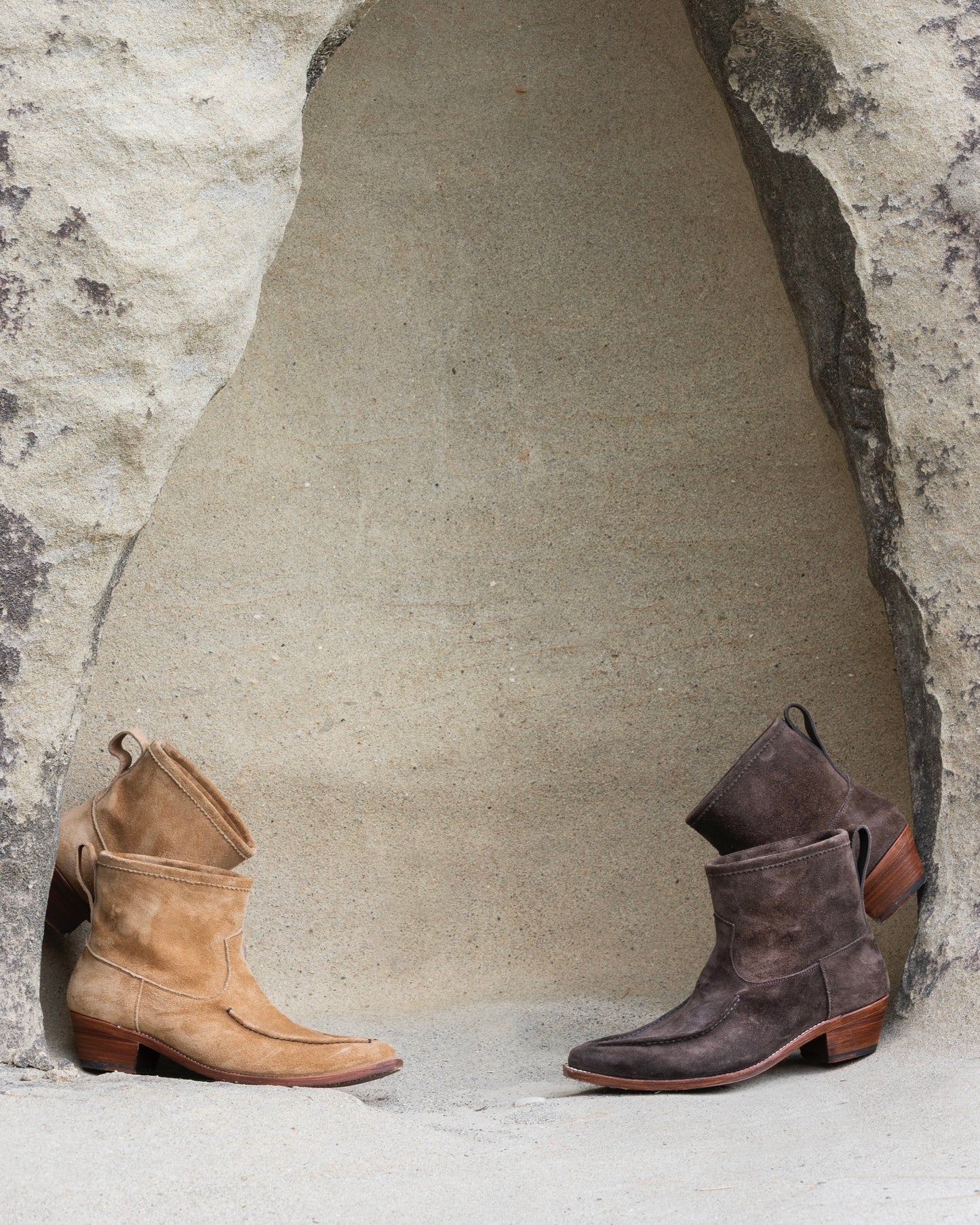 WESTERN MOCCASIN BOOTS -KUDU SUEDE-