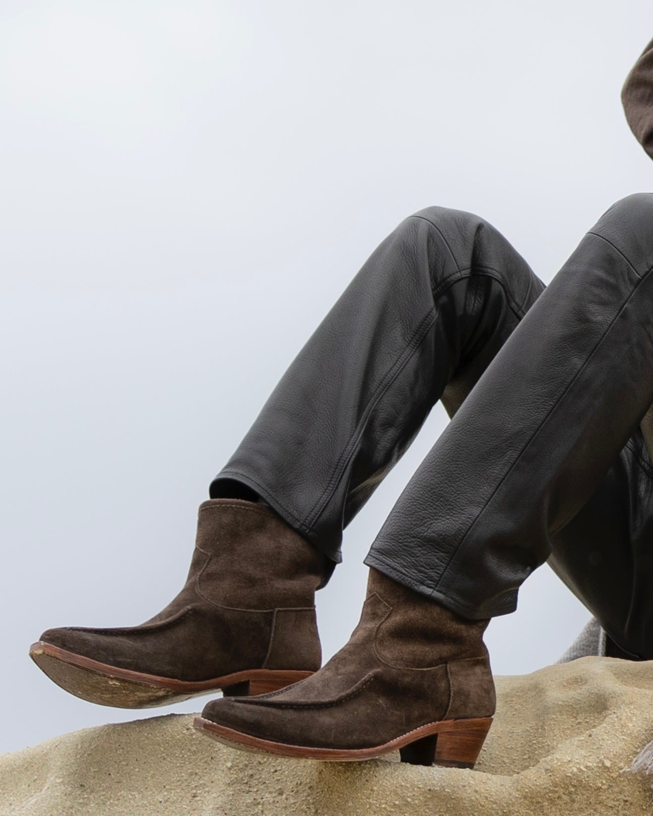 WESTERN MOCCASIN BOOTS -KUDU SUEDE-