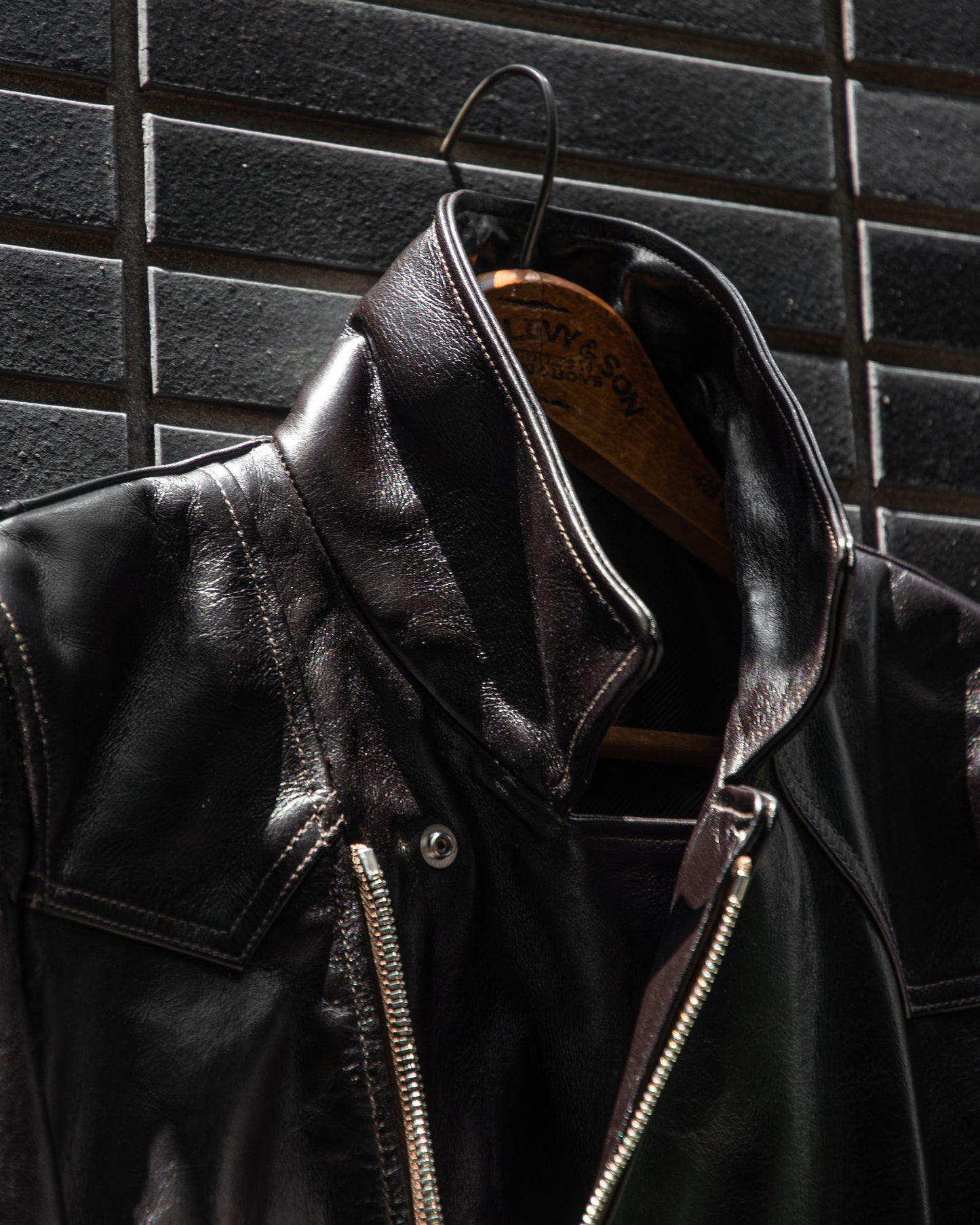 RAIDING JACKET -HORSE HIDE-