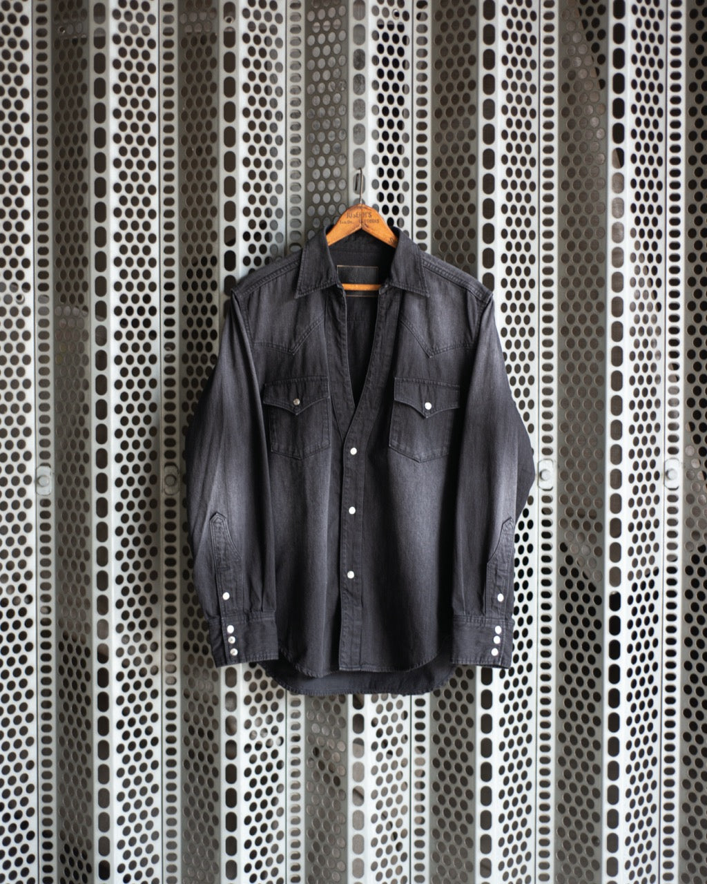 CUTTING WESTERN SHIRT -USED WASHED DENIM-